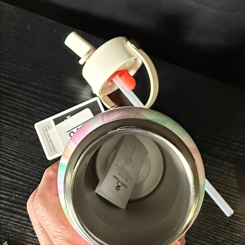 HTF Limited Edition Hydro Flask,  32 oz - Picture 6 of 8